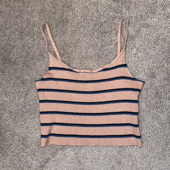 L.A Hearts Crop Tank - Picture 1 of 1